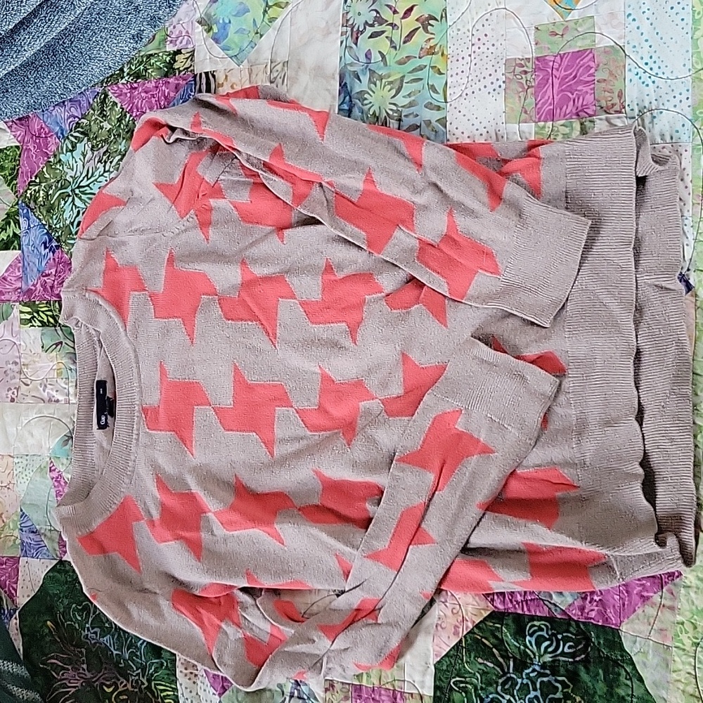 Gap light weight sweater